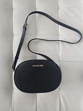 Authentic Michael Kors Black Saffiano Leather Crossbody